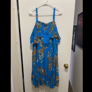 NWT Torrid cold shoulder blue floral dress